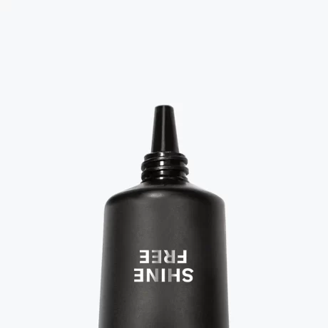 Mesauda Milano Shine Free Smoothing & Mattifying Face Primer tip